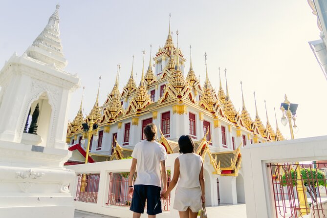 2 Hours TukTuk Adventure Bangkok Highlights - Flowers, orchids, and a local market lesson