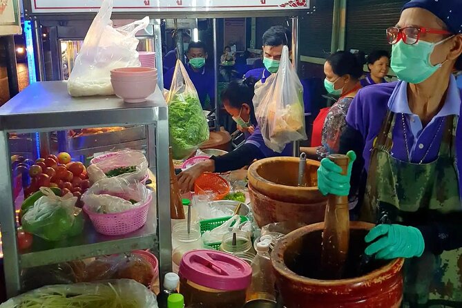 4-Hour Hidden Bangkok TukTuk Street Food Guided Tour - Starting at 5:30 pm in Thonburi