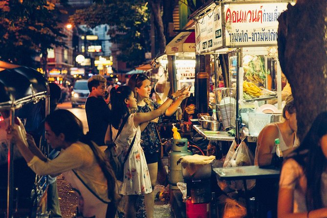 A Magical Evening in Bangkok: Private City Tour - Hua Lamphong Temple as the lights come on