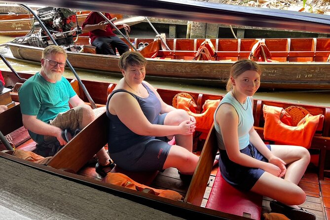Amphawa and Railway Markets with Boat Ride Group Tour - The three hours on the road