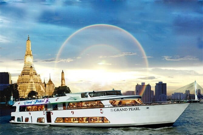 Ayutthaya, Damnoen Floating & Maeklong Railway Market Day Tour - The pace: efficient, but not relaxed