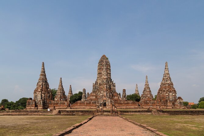 Ayutthaya Famous Temple & Scenic Boat Tour From Train Station - Price, lunch, and overall value