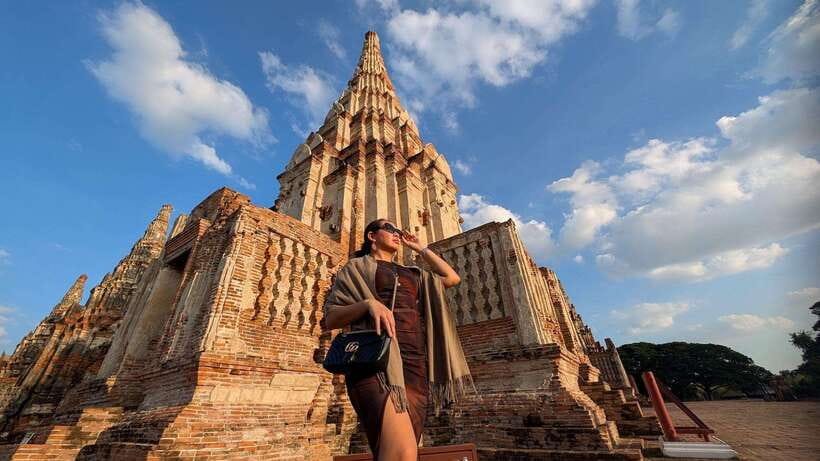 Ayutthaya: Private Boat Tour with Optional Temple Visits - What the captain does, and what he does not do