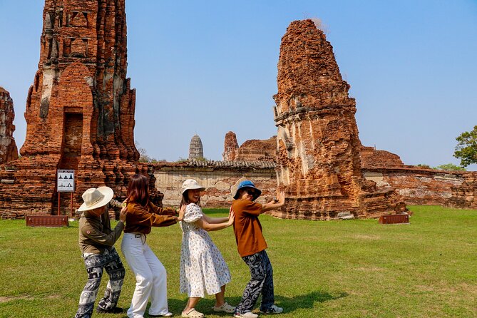 Ayutthaya Summer Palace and Temples Day Tour from Bangkok - Bang Pa-In Palace and the pavilion on the pond