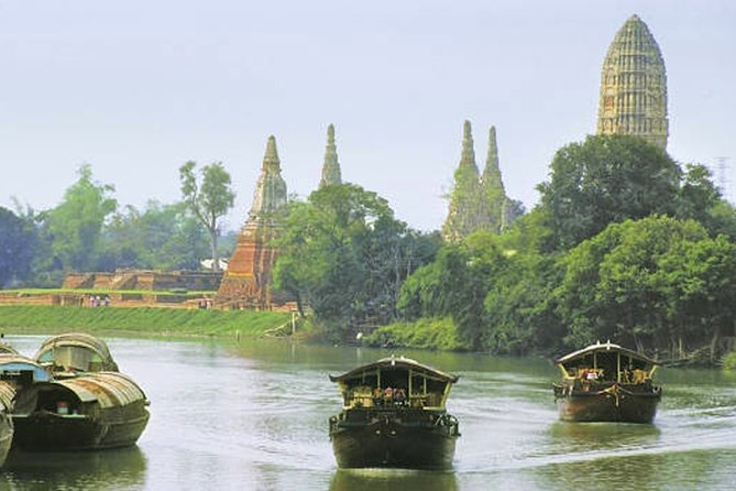 Ayutthaya UNESCO Temples Group Tour with Lunch - How small is the group?
