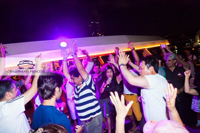 Bangkok: 2-Hour Dinner Cruise on the Chao Phraya Princess - Live music, dancing, and the noise level