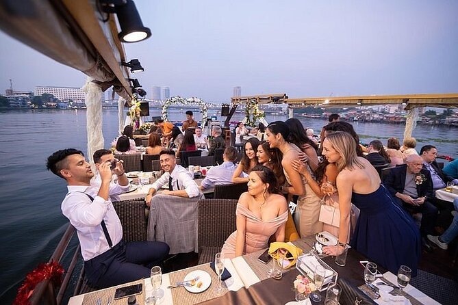 Bangkok: 2-Hour Dinner Cruise on the Chao Phraya Princess - The buffet: good value, with a few cautions
