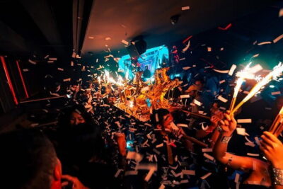 Bangkok After Dark: Pub Crawl Adventure