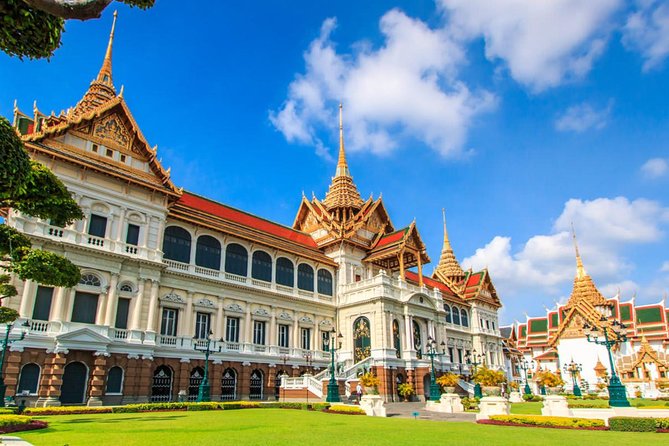 Bangkok Airport Layover Special : Best of Thailand 4 Hours Transit Tour - Roadside Thai food at the end