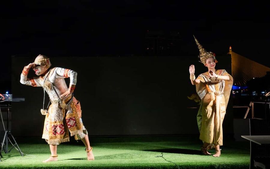 Bangkok: Alangka Luxury Cruise with Buffet and Live Music - River City and Asiatique on the return route
