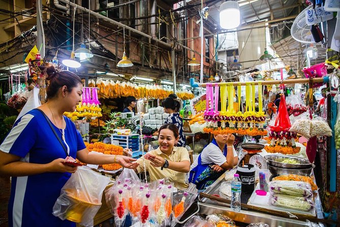 Bangkok at Night by Electric Scooter - Key points at a glance
