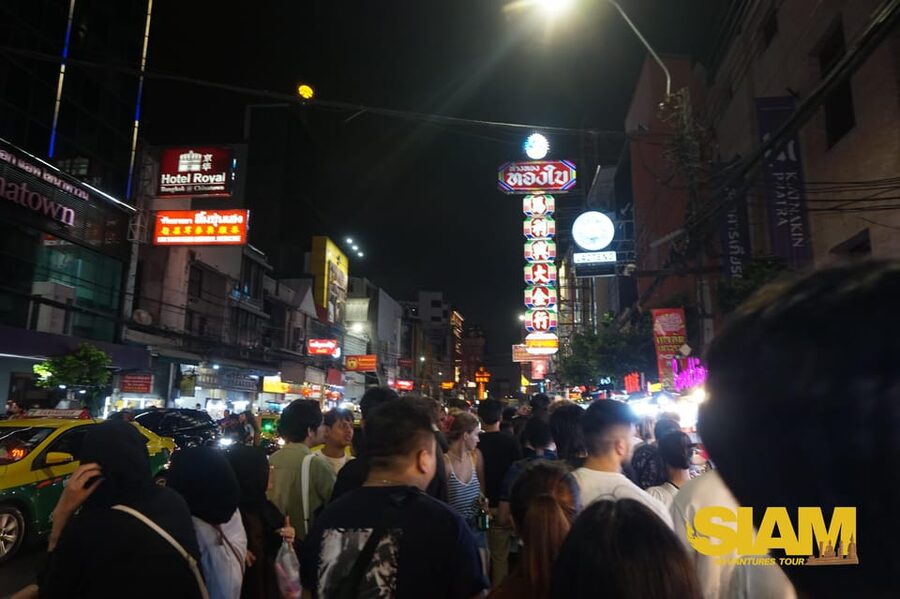 Bangkok Authentic Tasting Thai-Chinatown Walking Food Tour - The people make the difference