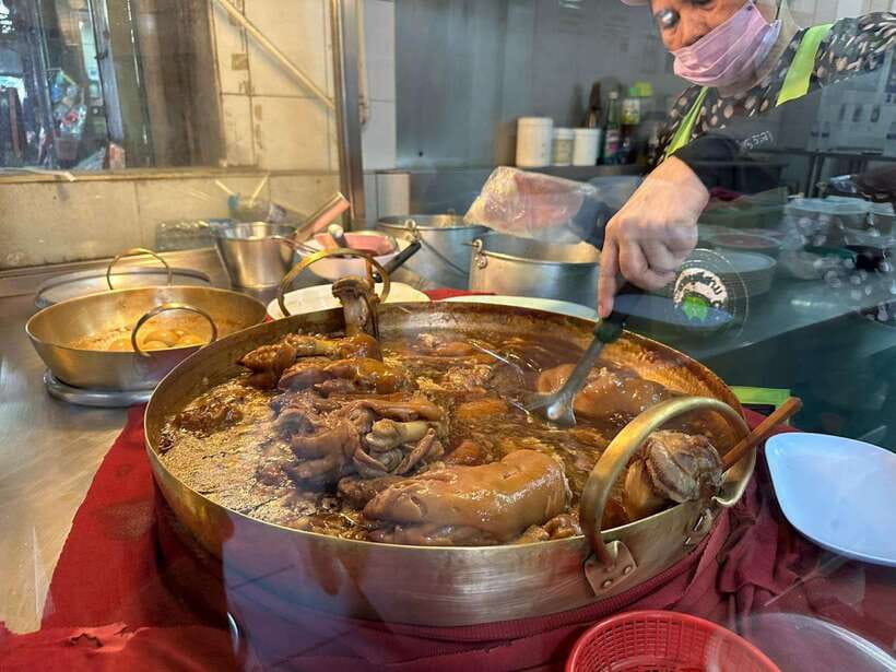 Bangkok Authentic Tasting Thai-Chinatown Walking Food Tour - Is $43 a fair price?