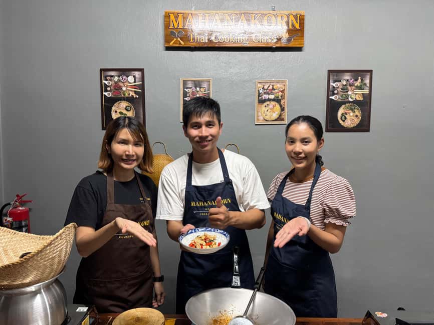 Bangkok: Authentic Thai Cooking Class with Local Host - Group size, timing, and comfort