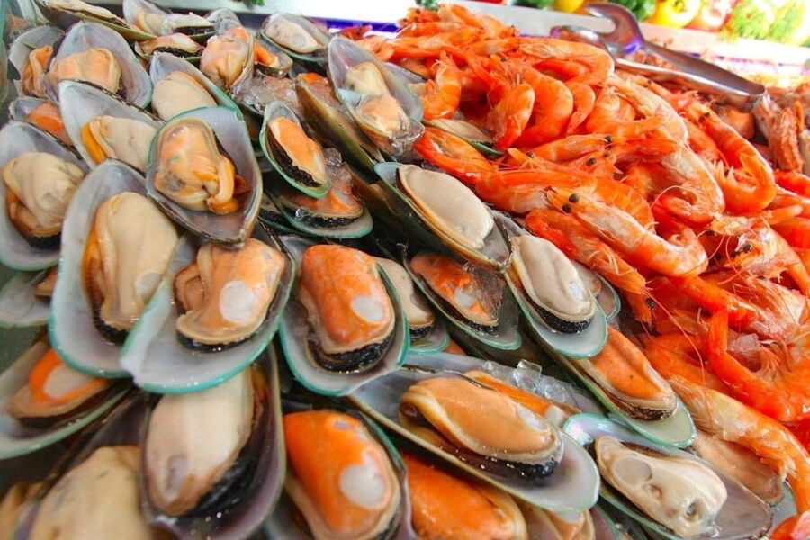 Bangkok: Baiyoke Observation Deck with Lunch/Dinner Buffet - The 1.5-hour international buffet
