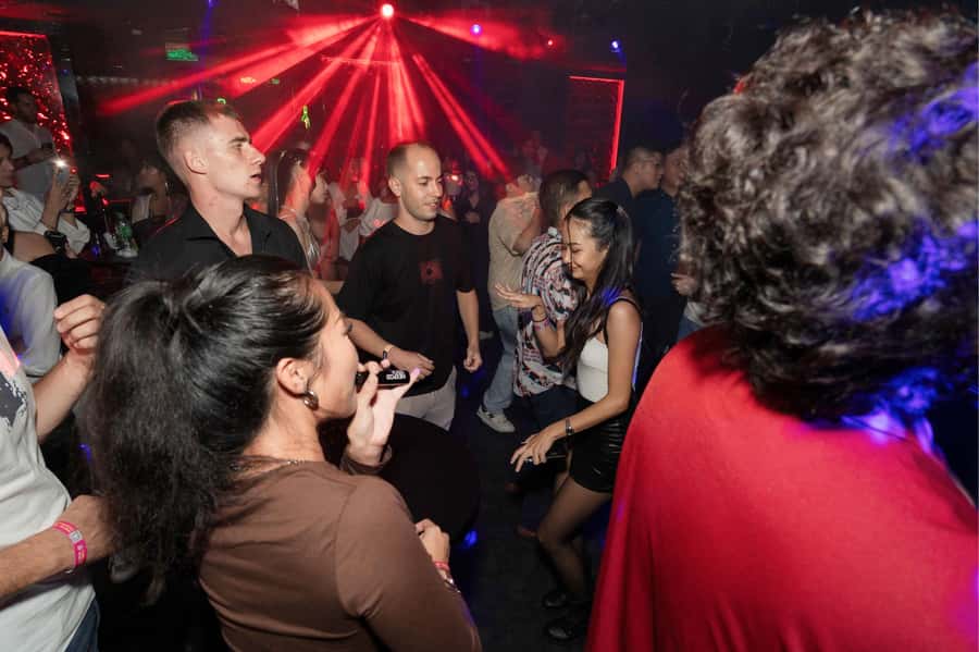 Bangkok: Bar and Club Crawl - Private transport makes the night easier