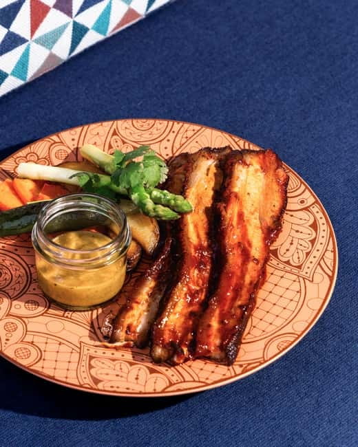 Bangkok: Bar.Yard Rooftop Bar Kimpton Maa-Lai F&B Packages - A tropical rooftop above central Bangkok