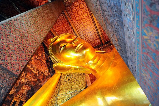 Bangkok Best Two Temples Emerald & Reclining Buddha + GrandPalace - Is $90.79 a fair price?