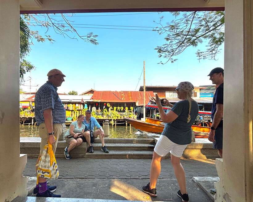 Bangkok: Bike, Boat & Food Tour in Thonburi - Wat Paknam Phasi Charoen and Wat Khun Chan