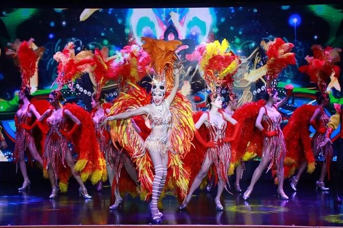 Bangkok Calypso Ladyboy Cabaret Live – Asiatique - The atmosphere inside the theater