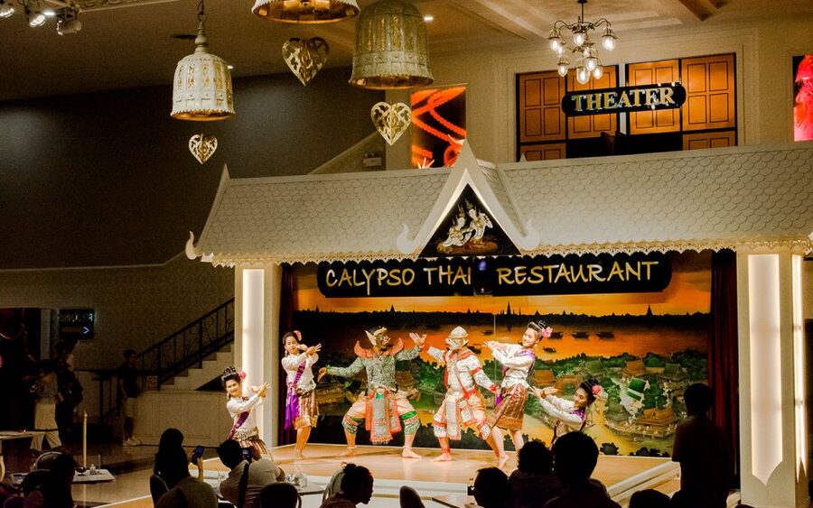 Bangkok: Calypso with Thai Classical Dance - What the Calypso evening is really like