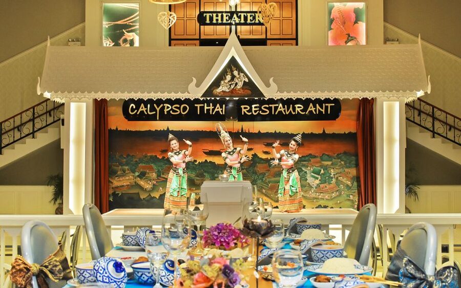 Bangkok: Calypso with Thai Classical Dance - Sound, atmosphere, and possible distractions