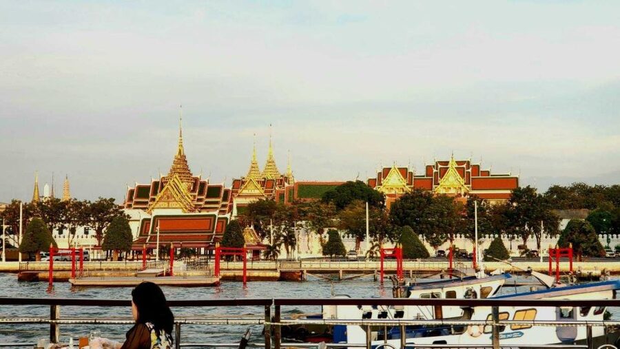 Bangkok: Calypso x White Orchid Cruise with Private Transfer - Moving on to Asiatique