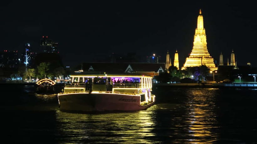 Bangkok: Chao Phraya Princess Dinner Cruise & Hotel Transfer - Why the Chao Phraya works so well at night