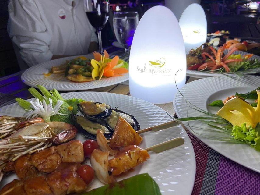 Bangkok: Chao Phraya River Buffet Dinner Cruise - Key points to know before you book