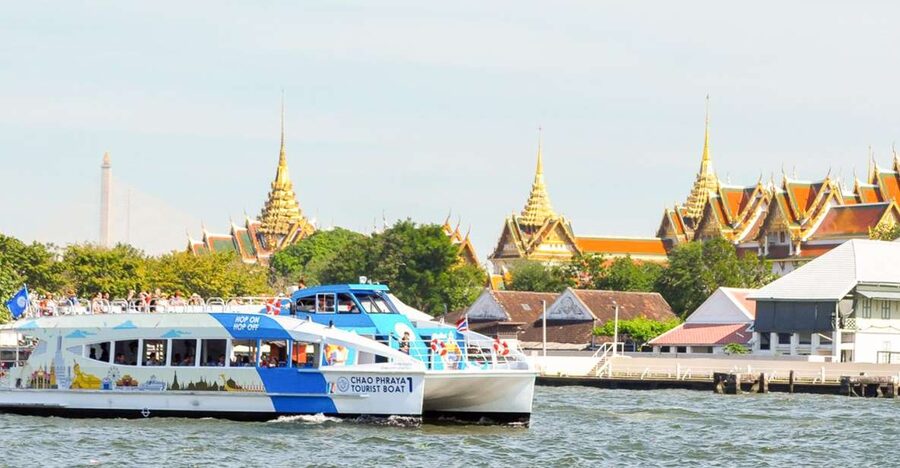 Bangkok: Chao Phraya River Hop-on Hop-off Boat - Starting at Sathorn and connecting with the city