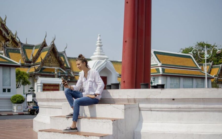 Bangkok: Chinatown Night Walking Tour and Hop On Hop Off Bus - What You Can See Along the 15 Stops