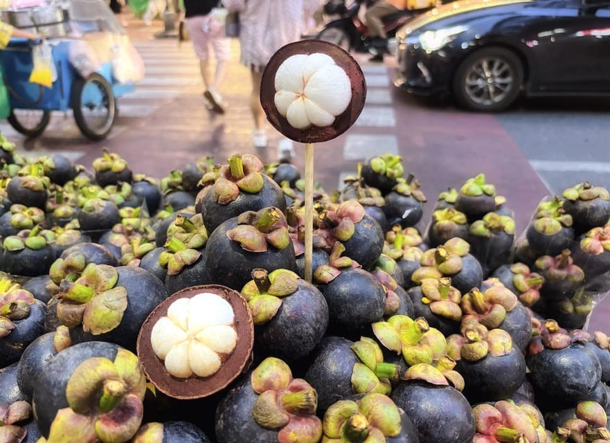Bangkok: Chinatown Street Food - Private Tour - Why Yaowarat works so well for a food walk