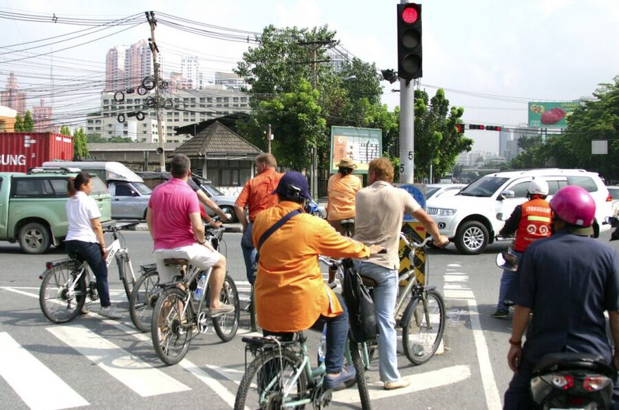 Bangkok: City Culture half-day Bike Tour - Meeting Point, Timing, and Cancellation Details