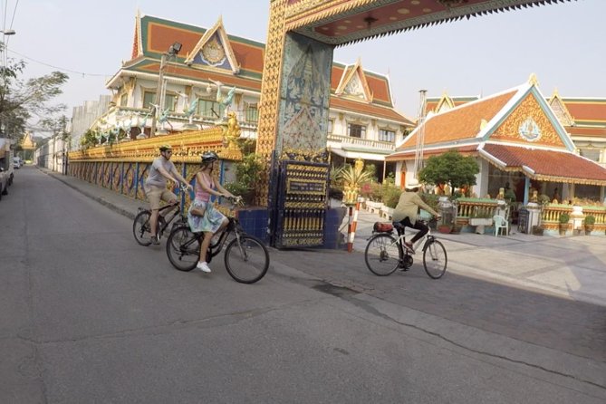Bangkok City Culture Tour by Bike - Why Bangkok makes sense by bicycle