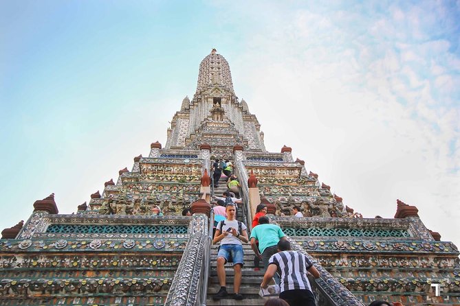 Bangkok City Highlights Tour: Grand Palace & Three Iconic Temples - Wat Pho brings scale and calm