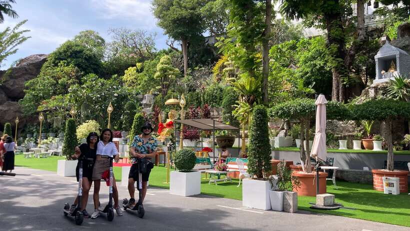 Bangkok Classic Discovery - Wat Mahannapharam and the quieter city