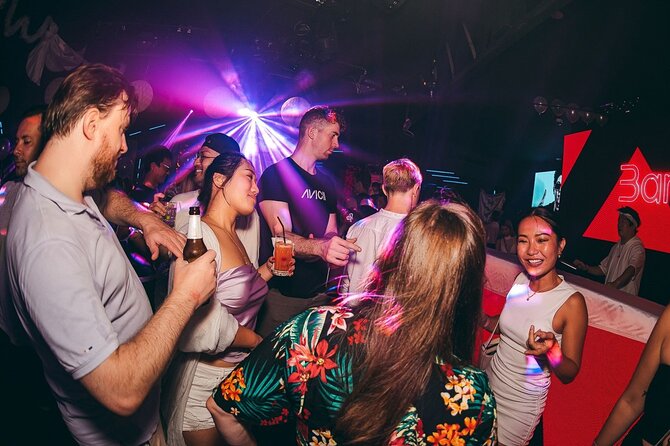 Bangkok Club Crawl: Explore, Connect and Party Worldwide - A fast route through Bangkok after dark