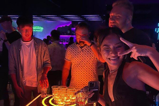 Bangkok Club Crawl: Explore, Connect and Party Worldwide - Stop two: house and techno in Thong Lor