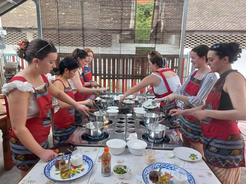 Bangkok: Cook authentic Thai food with Smart Cook - Rolling spring rolls and finishing with mango sticky rice