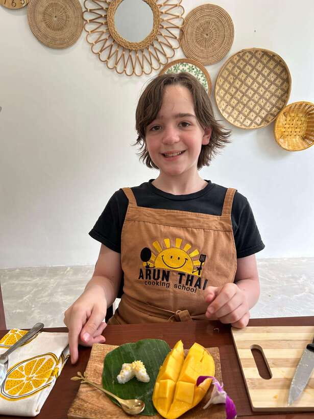 Bangkok: Cooking Class + Tuk Tuk Ride + Market Tour - A clean, spacious school with hands-on teaching