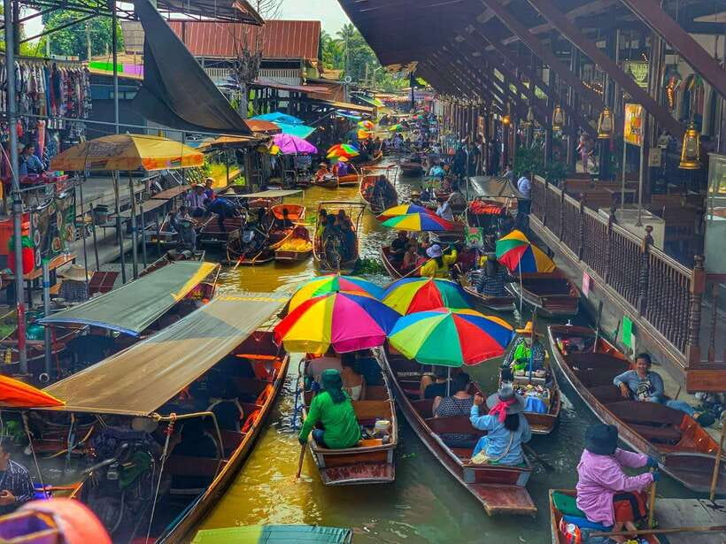 Bangkok: Damnoen Saduak and Mae Klong Train Markets - The road from Bangkok to Mae Klong