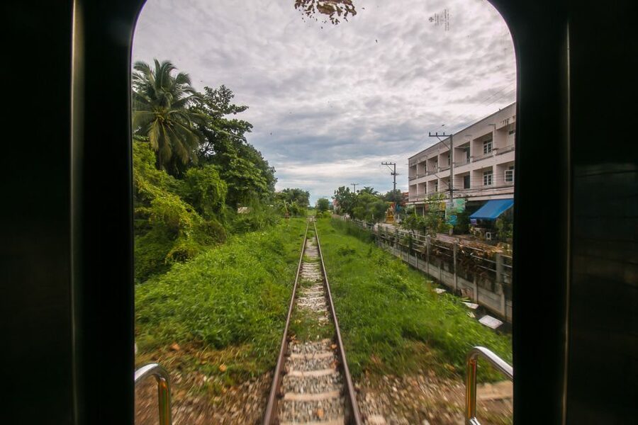 Bangkok: Damnoen Saduak Market and Maeklong Railway Market - Is $25 Good Value?