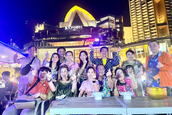 Bangkok Dinner Cruise with Intl Buffet, Live Music & Hotel Pickup - Why a river cruise works so well in Bangkok