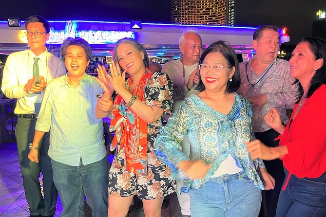Bangkok Dinner Cruise with Intl Buffet, Live Music & Hotel Pickup - Temples and royal sights from the water