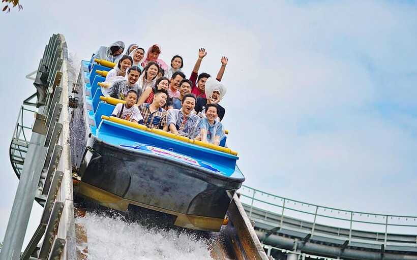 Bangkok: Dream World Unlimited Ride Ticket with Lunch - Lunch, food, and the real value of $47