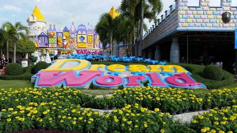 Bangkok: Dream World Unlimited Ride Ticket with Lunch - Who should book this experience