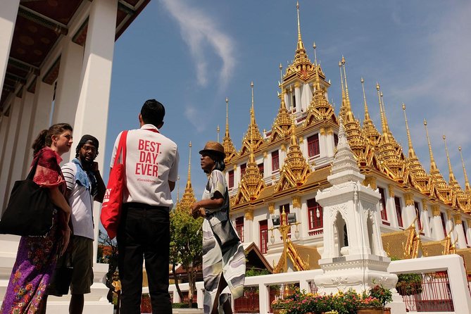 Bangkok Electric Tuk Tuk: Thonburi, Wang Lang & Food Tour - Crossing the Chao Phraya by express boat