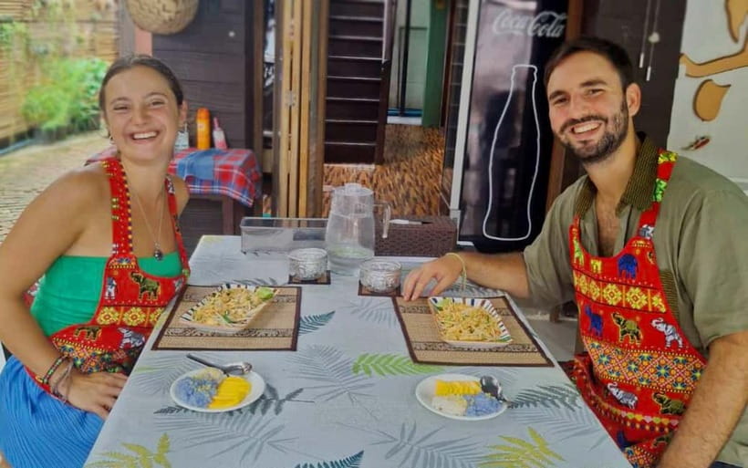 Bangkok: Favourite Thai Flavors Cooking Class by Smart Cook - Eating what you cook