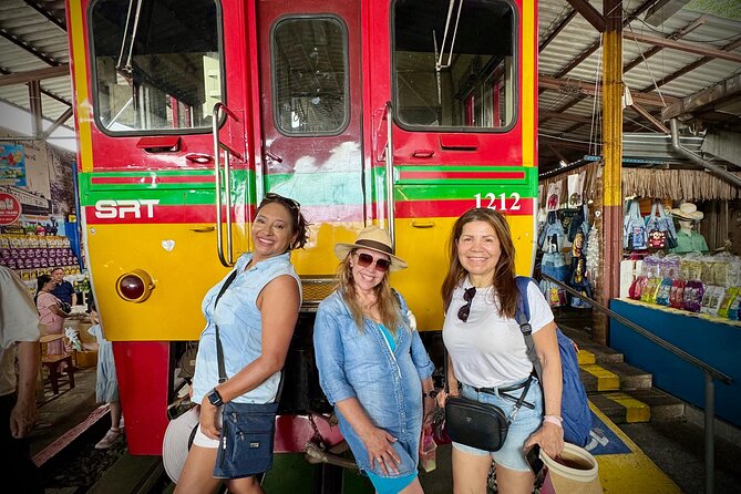 Bangkok: Floating Market and Train Market Experience - Shopping, food, and the tourist question