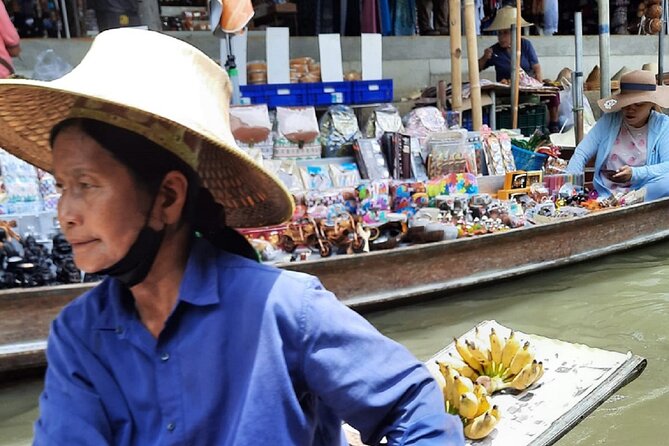 Bangkok: Floating Market and Train Tour with Guide in Spanish and English - Transport, timing, and the real cost of convenience